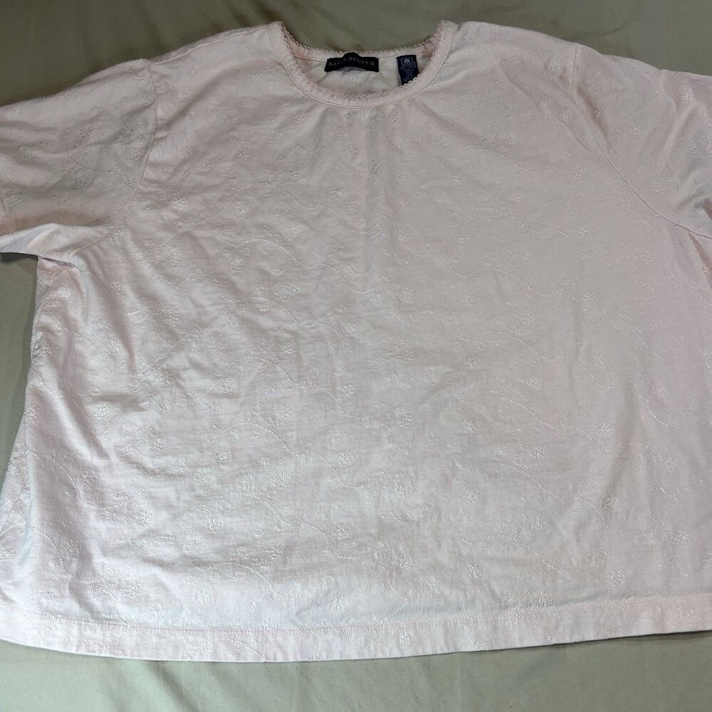Karen Scott Light Pink Floral Lace Trim Top 2X Short Sleeve Crew Neck